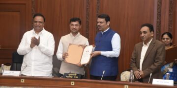 ई-गव्हर्नन्समध्ये धाराशिव राज्यात तिसरा; जिल्हाधिकारी पुजार यांच्या नेतृत्वाला दाद